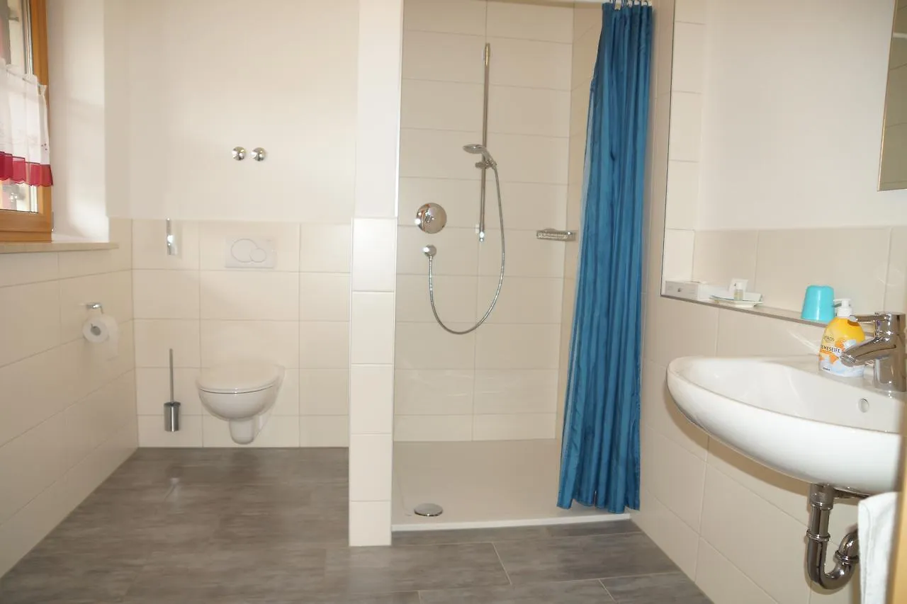 Hotel Seehotel Und Appartements Schnoeller Rieden am Forggensee