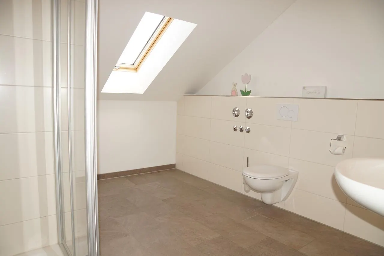 Seehotel Und Appartements Schnoeller Rieden am Forggensee 5*,