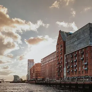 Hotel Ginn Elbspeicher ****