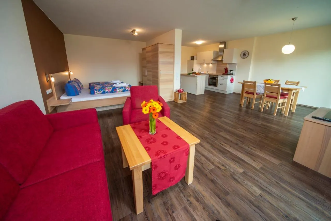 Hotel Seehotel Und Appartements Schnoeller Rieden am Forggensee