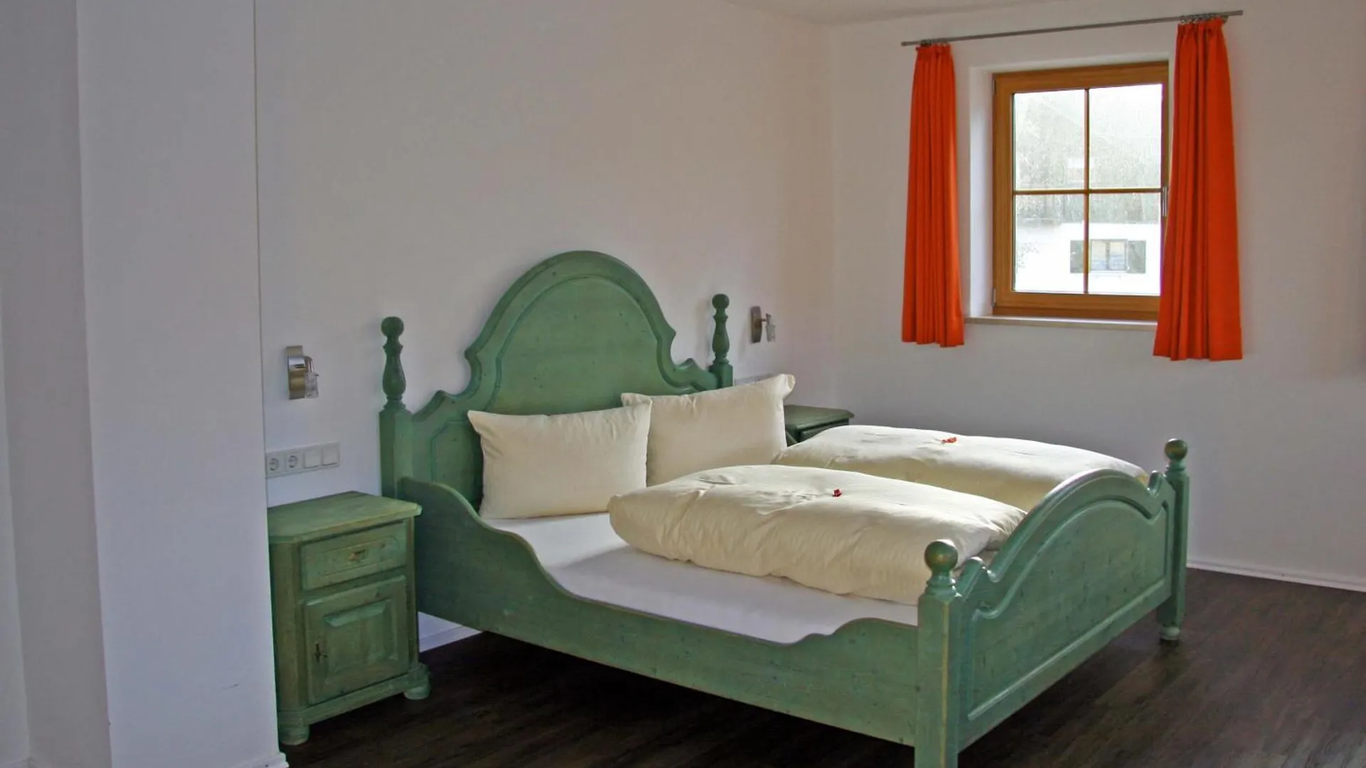 Seehotel Und Appartements Schnoeller Rieden am Forggensee 5*,  Germany